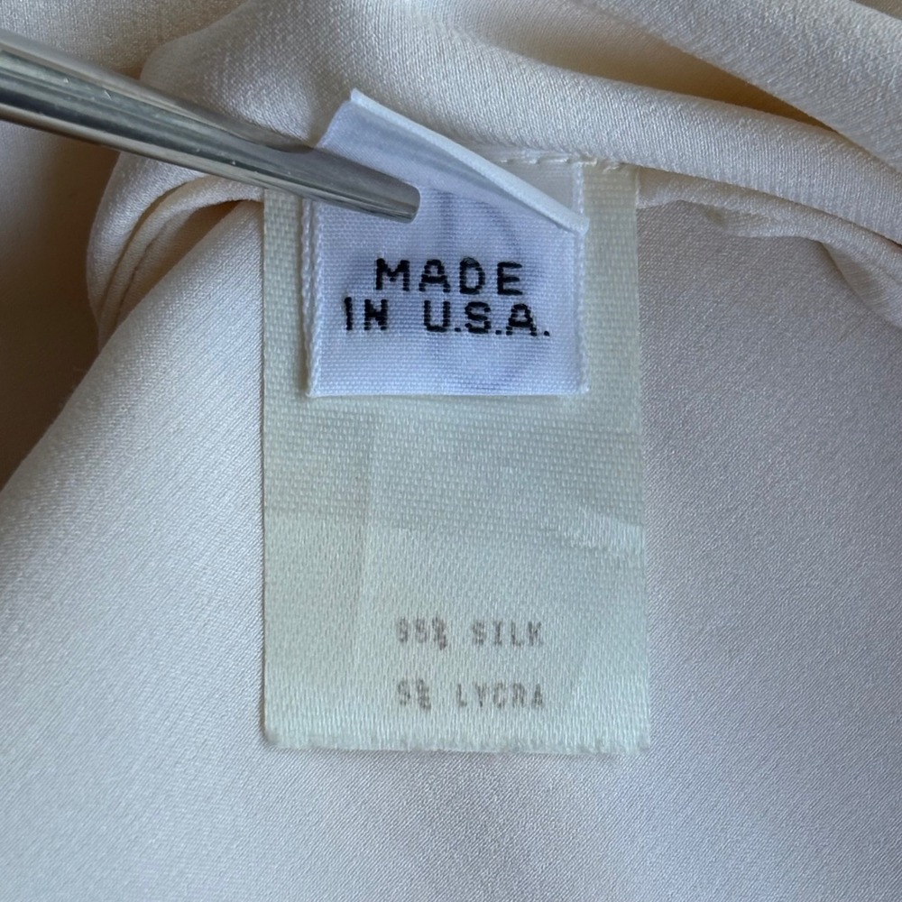 New w Tags - 1990s Todd Oldham Cream Silk Blouse | Size Small | Rare Deadstock - Picture 11 of 13